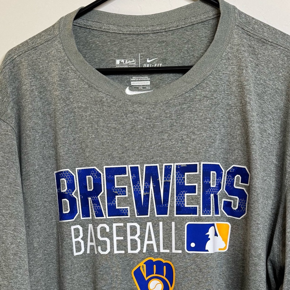 Milwaukee Brewers T-Shirt, Dri-Fit, Authentic Collection,3XL, Gray